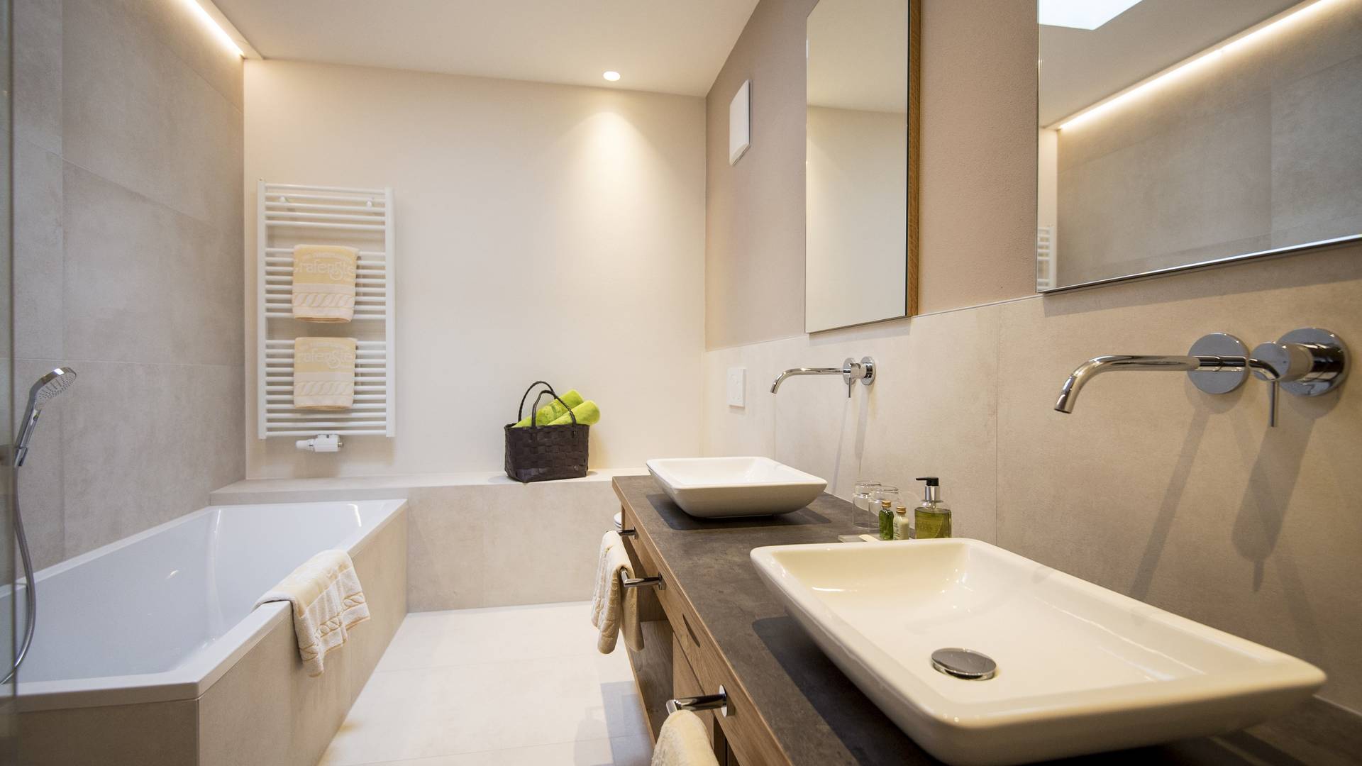 Familienresidence & Suiten Das Grafenstein ****ˢ Familienresidence & Suiten Das Grafenstein ****ˢ