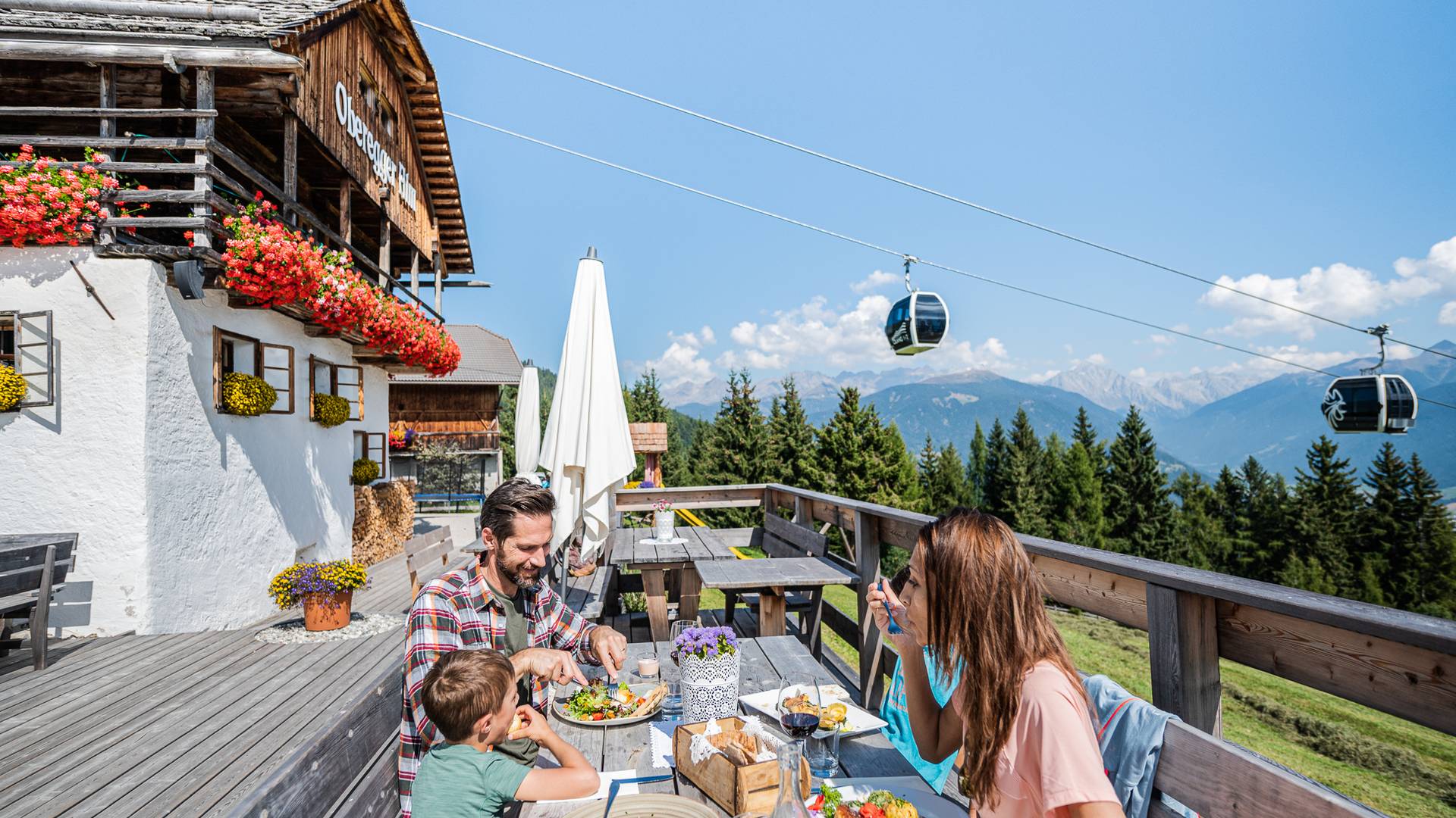 Hotel Fameli ****ˢ Hotel Fameli ****ˢ