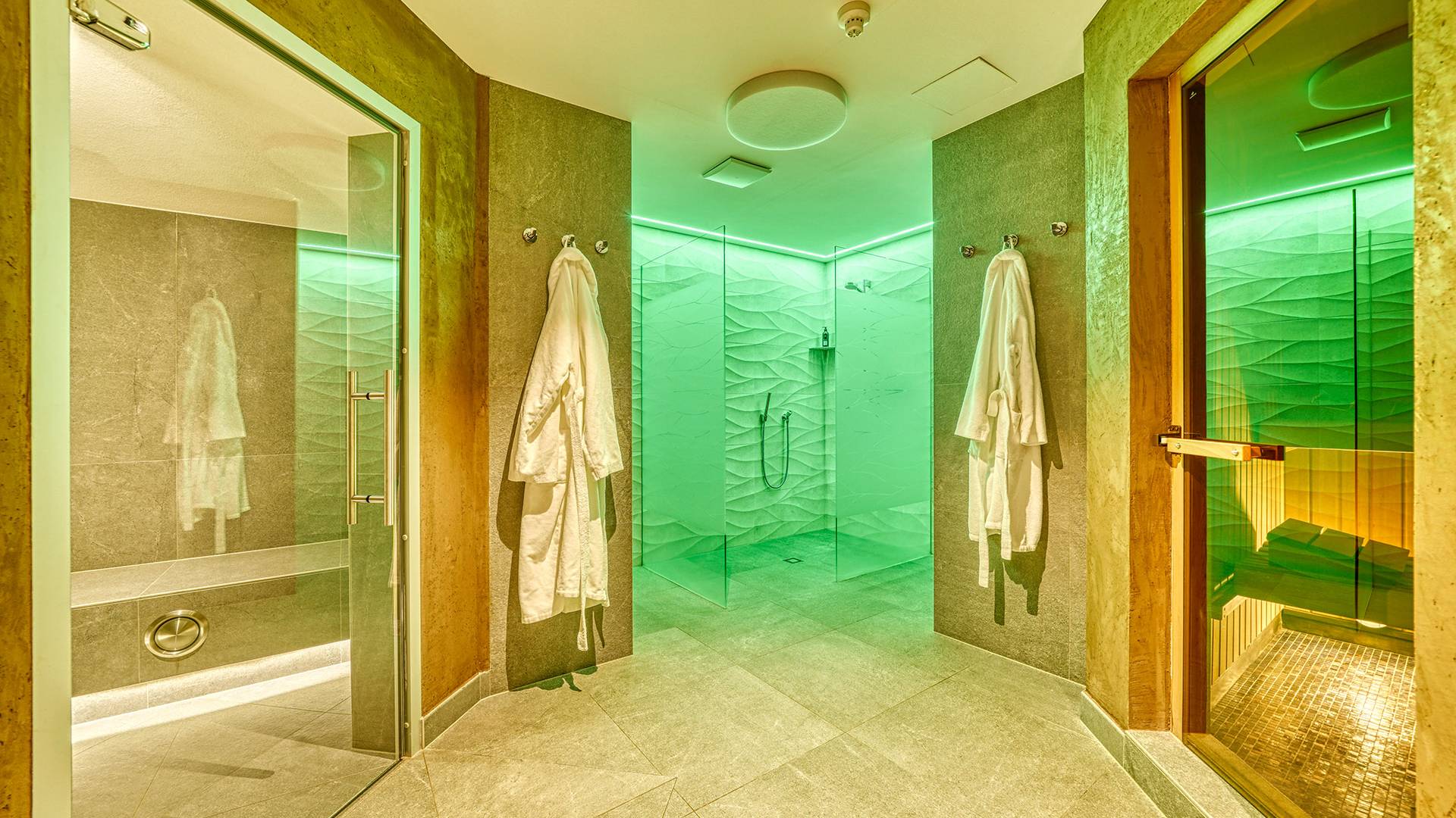 Family Hotel Gutenberg **** Family Hotel Gutenberg ****