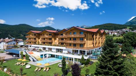Family Home Alpenhof **** Familienhotels Südtirol: The happy family places