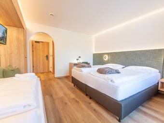 linara mountain family stay *** linara mountain family stay ***