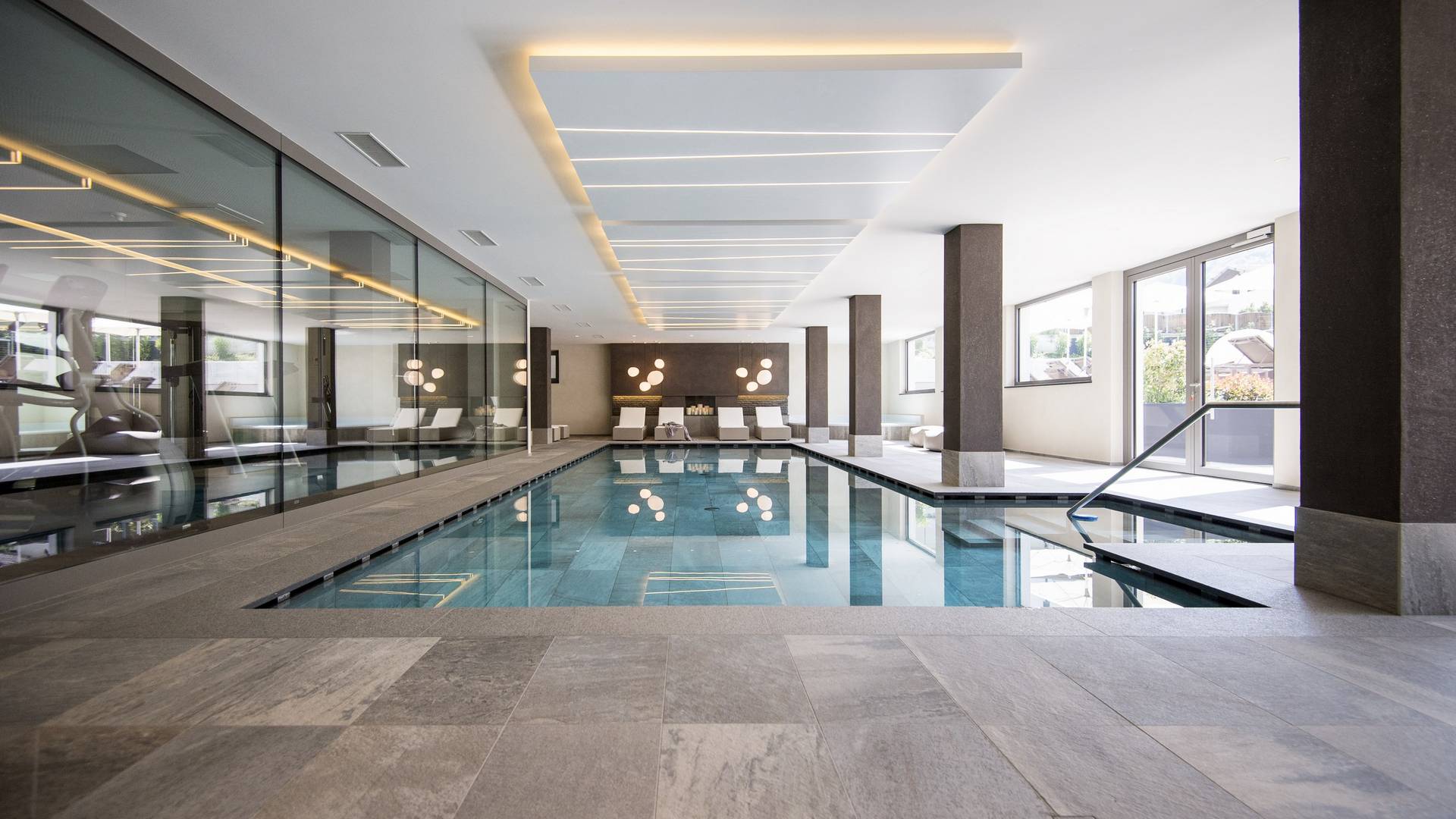 Amaris Suites ****ˢ Amaris Suites ****ˢ