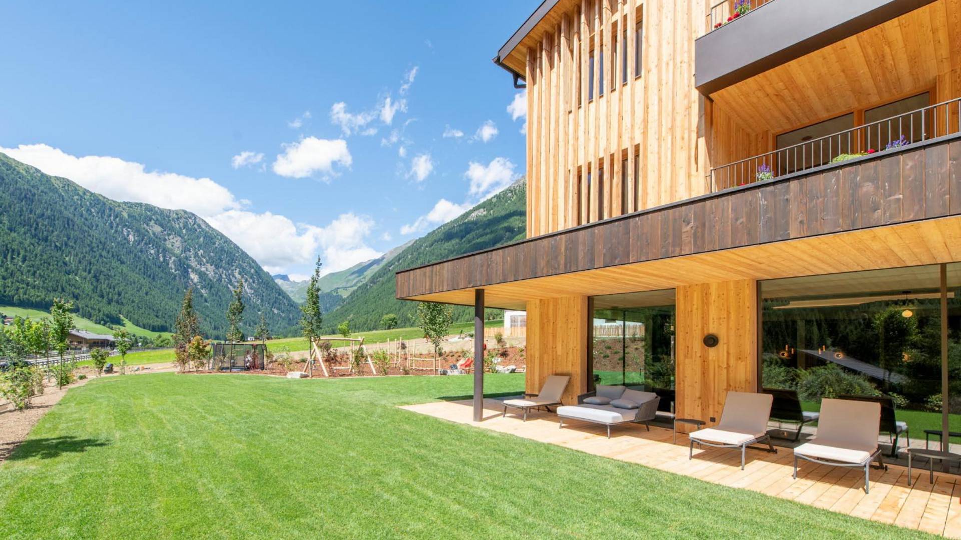 linara mountain family stay *** linara mountain family stay ***