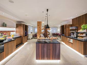 Hotel Fameli ****ˢ Hotel Fameli ****ˢ