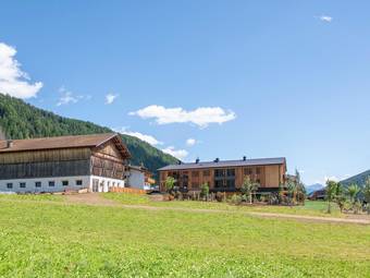linara mountain family stay *** linara mountain family stay ***
