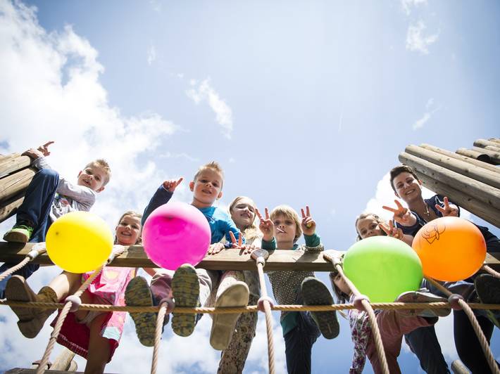 Kinderhotel in Südtirol für Spiel, Spaß und Action Kinderhotel in Südtirol für Spiel, Spaß und Action