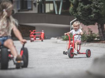 Hotel Fameli ****ˢ Hotel Fameli ****ˢ