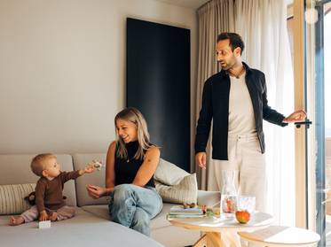 Babyhotel in Südtirol für einen ganz entspannten Urlaub Babyhotel in Südtirol für einen ganz entspannten Urlaub