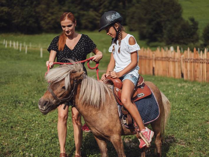 Reiten mit Kindern in Südtirol Reiten mit Kindern in Südtirol