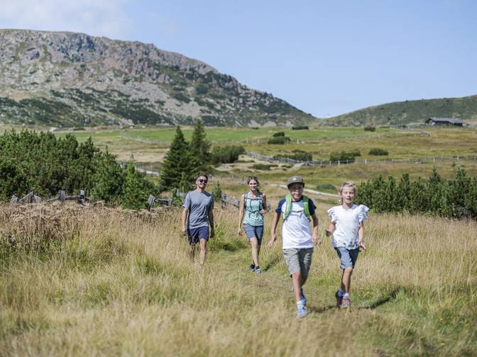 Familienurlaub in Südtirol – ein Volltreffer für Groß und Klein Familienurlaub in Südtirol – ein Volltreffer für Groß und Klein