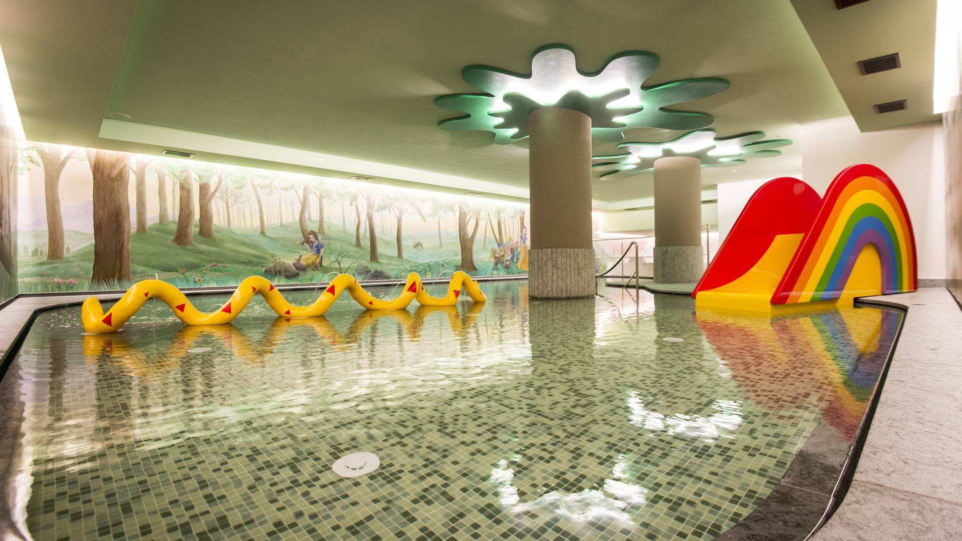 Familyhotel Biancaneve ****ˢ Familyhotel Biancaneve ****ˢ