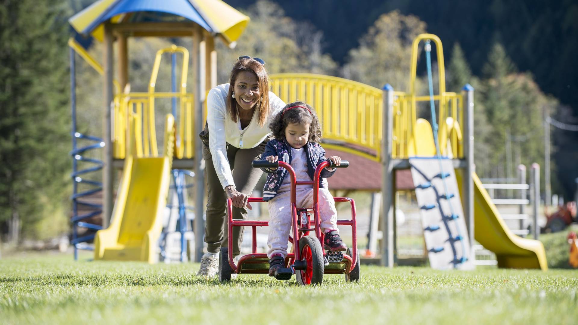 Kinderparadies Alpin ***ˢ Kinderparadies Alpin ***ˢ