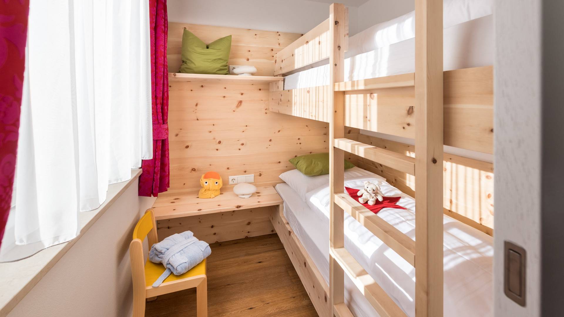 Hotel Fameli ****ˢ Hotel Fameli ****ˢ