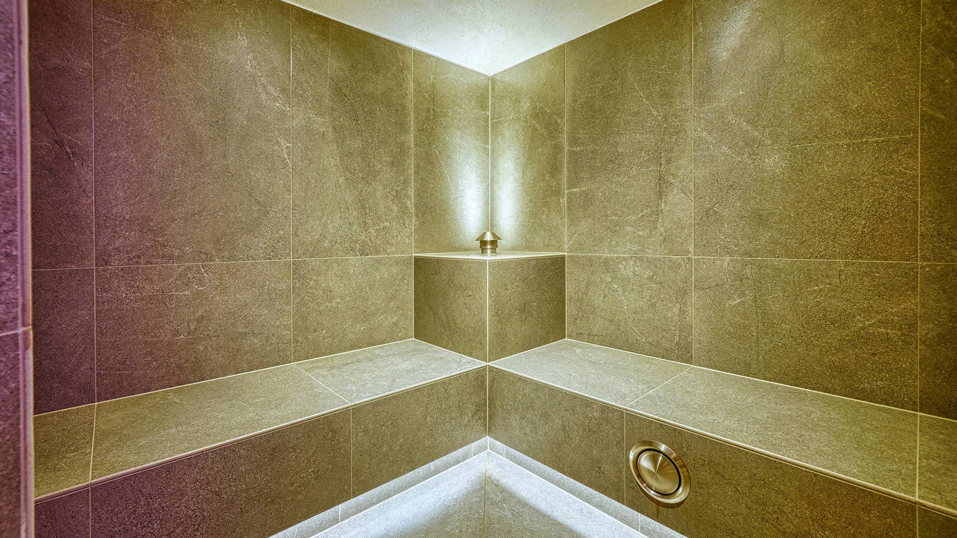 Family Hotel Gutenberg **** Family Hotel Gutenberg ****