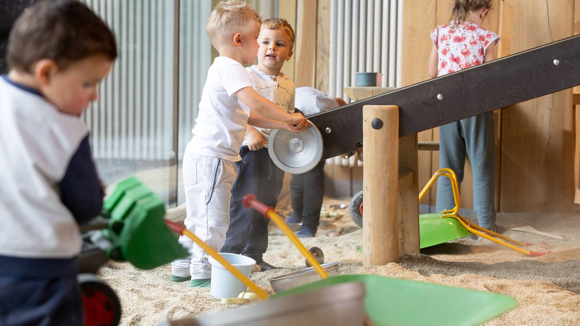 Hotel Familiamus ***** Hotel Familiamus *****