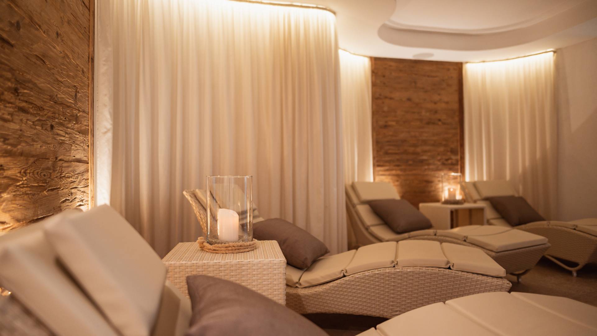 Familienresidence & Suiten Das Grafenstein ****ˢ Familienresidence & Suiten Das Grafenstein ****ˢ