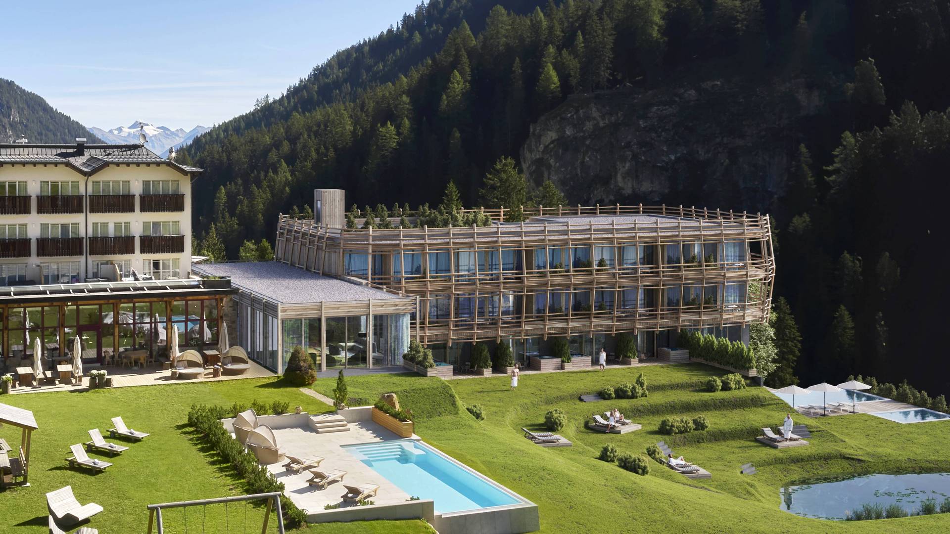 Das Familienhotel im Vinschgau mitten im Nationalpark Das Familienhotel im Vinschgau mitten im Nationalpark