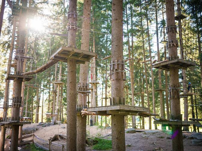 Klettern und Kinder, die perfekte Kombination Klettern und Kinder, die perfekte Kombination