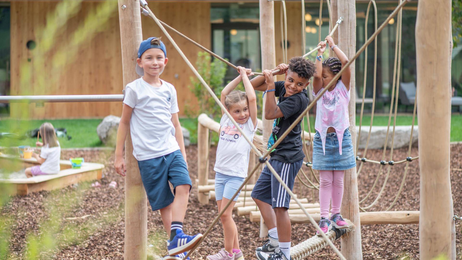 linara mountain family stay *** linara mountain family stay ***