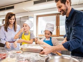 Hotel Fameli ****ˢ Hotel Fameli ****ˢ