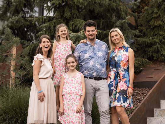 Erholsame Auszeit im Familienhotel im Vinschgau Erholsame Auszeit im Familienhotel im Vinschgau