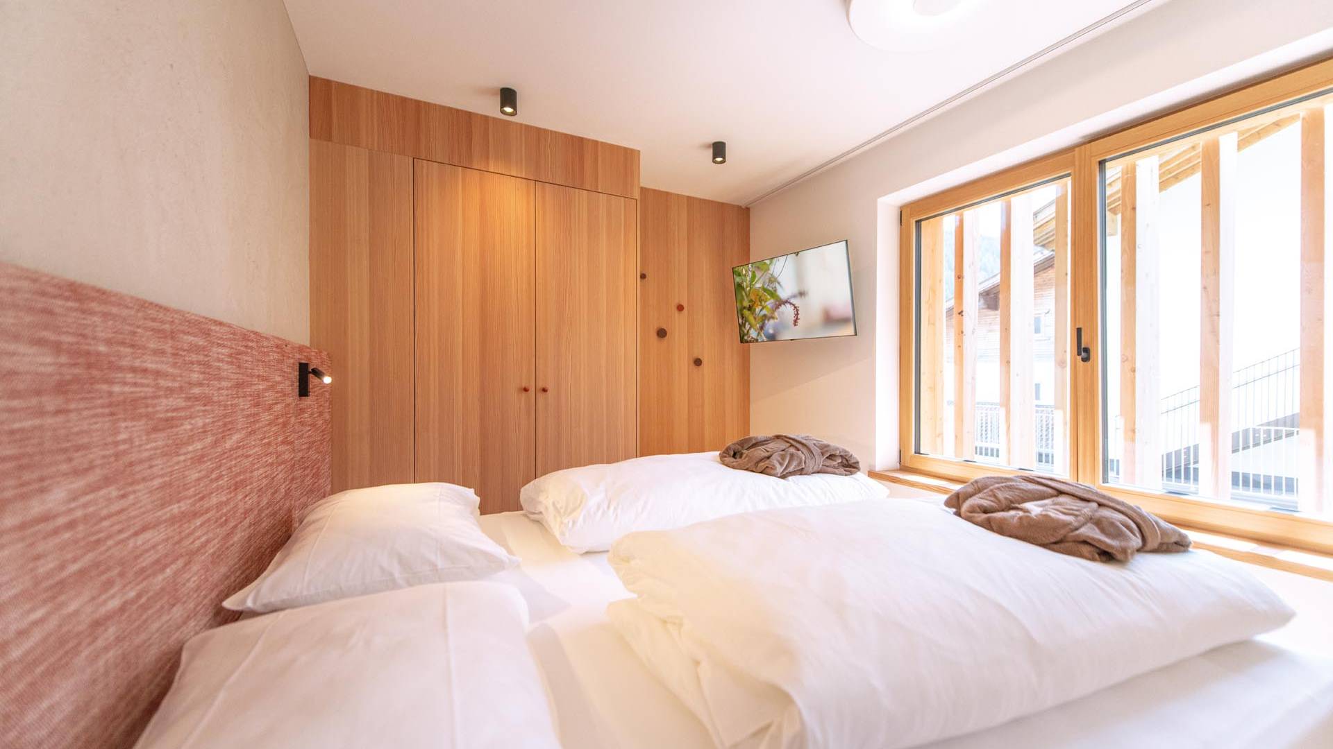 linara mountain family stay *** linara mountain family stay ***