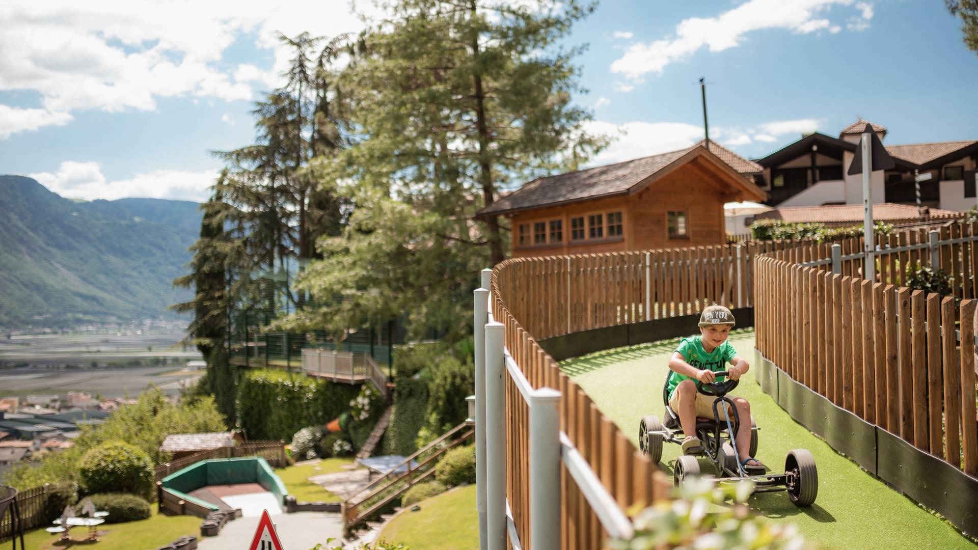 Familienresidence & Suiten Das Grafenstein ****ˢ Familienresidence & Suiten Das Grafenstein ****ˢ