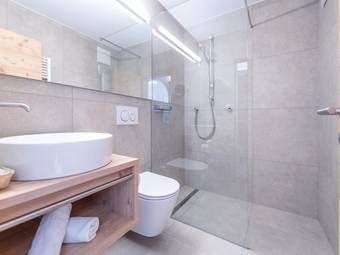 linara mountain family stay *** linara mountain family stay ***