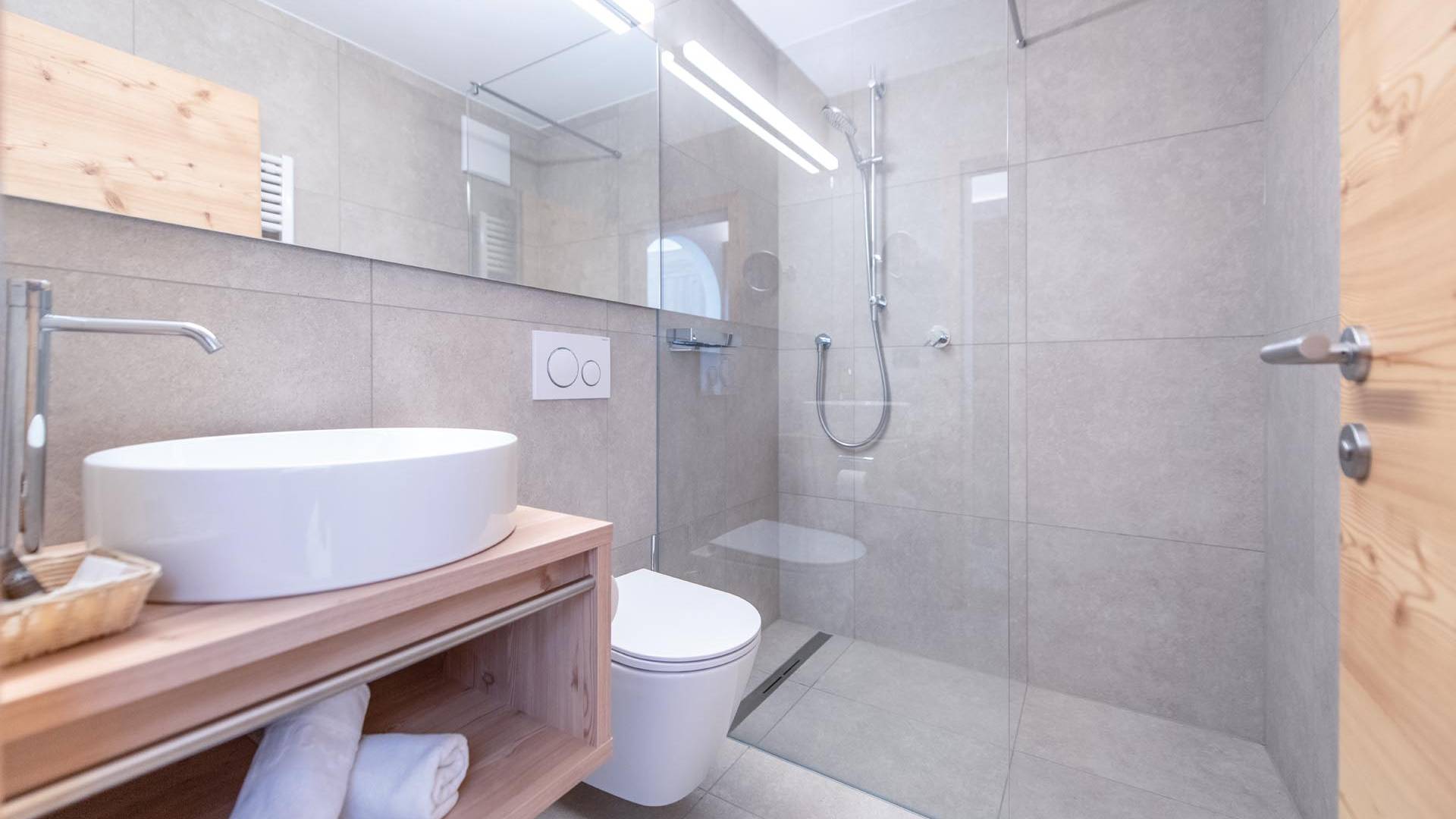 linara mountain family stay *** linara mountain family stay ***