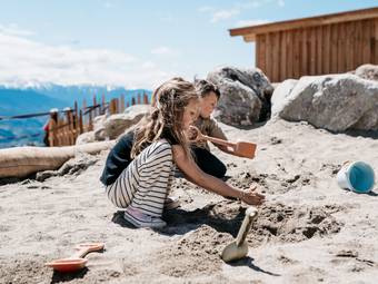 Hotel Familiamus ***** Hotel Familiamus *****