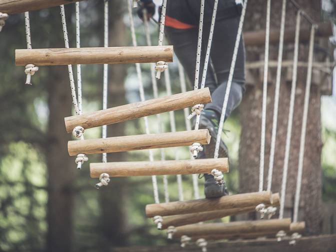 Klettern und Kinder, die perfekte Kombination Klettern und Kinder, die perfekte Kombination
