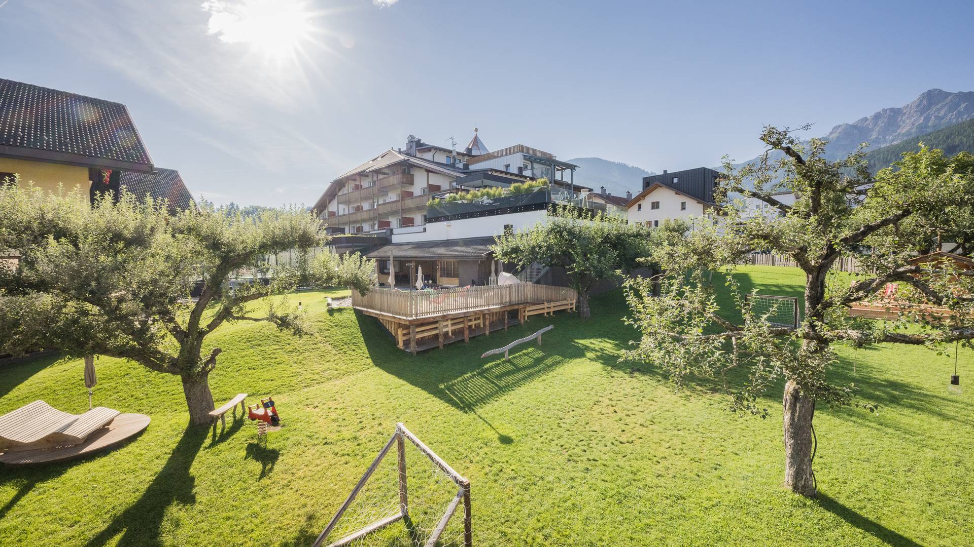 Hotel Fameli ****ˢ Hotel Fameli ****ˢ