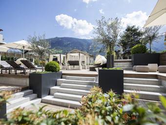 Amaris Suites ****ˢ Amaris Suites ****ˢ