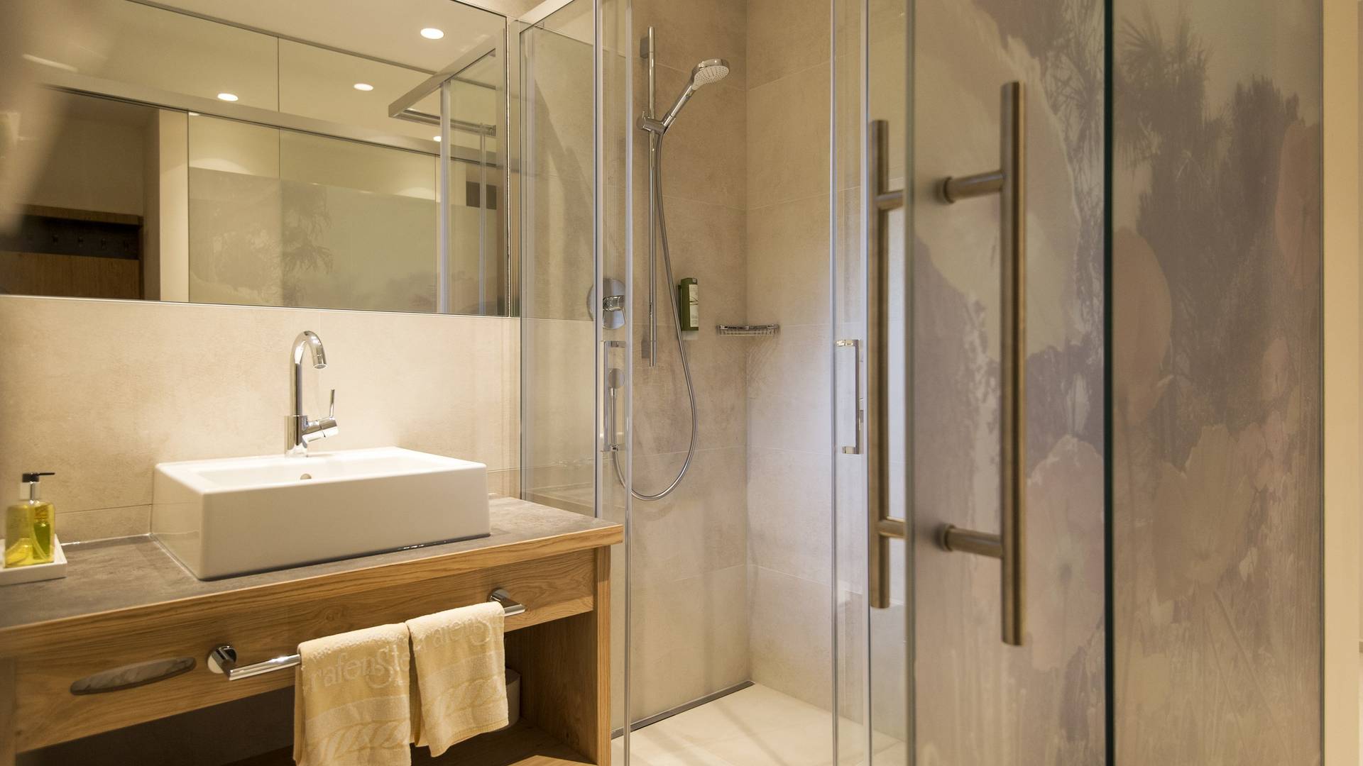 Familienresidence & Suiten Das Grafenstein ****ˢ Familienresidence & Suiten Das Grafenstein ****ˢ