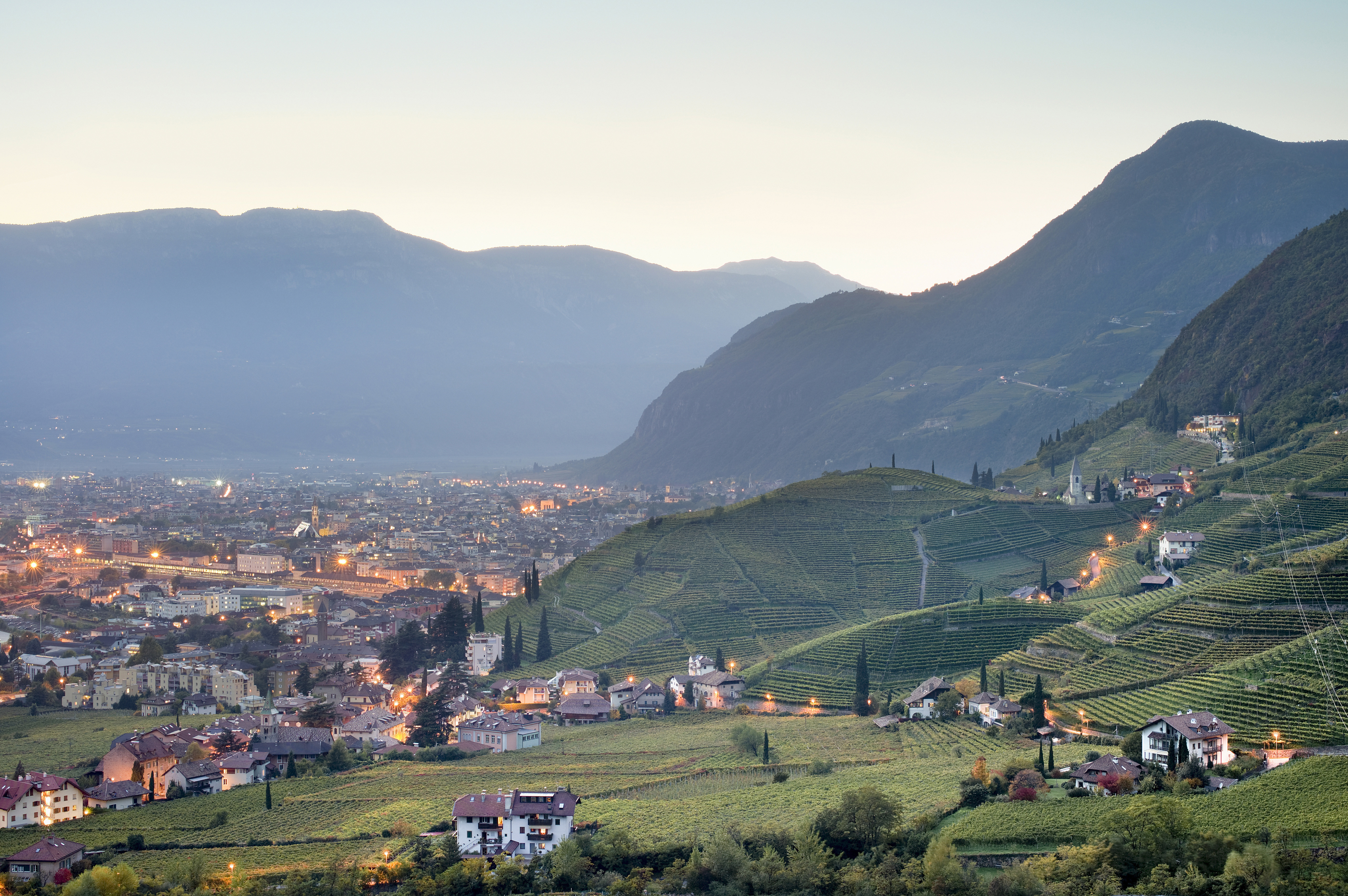 Больцано. Bolzano Италия. Провинция Больцано. Бозен Италия. Больцано (Боцен).